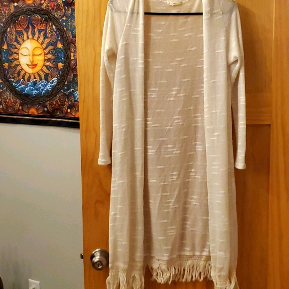 Sweater - Picture 1 of 1